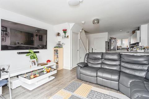 2 bedroom semi-detached house for sale, Pullman Avenue, Haywards Heath