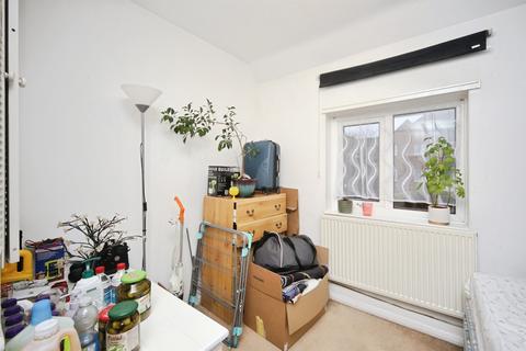 3 bedroom terraced house for sale, Maple Grove, Stratford-Upon-Avon