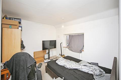 3 bedroom terraced house for sale, Maple Grove, Stratford-Upon-Avon