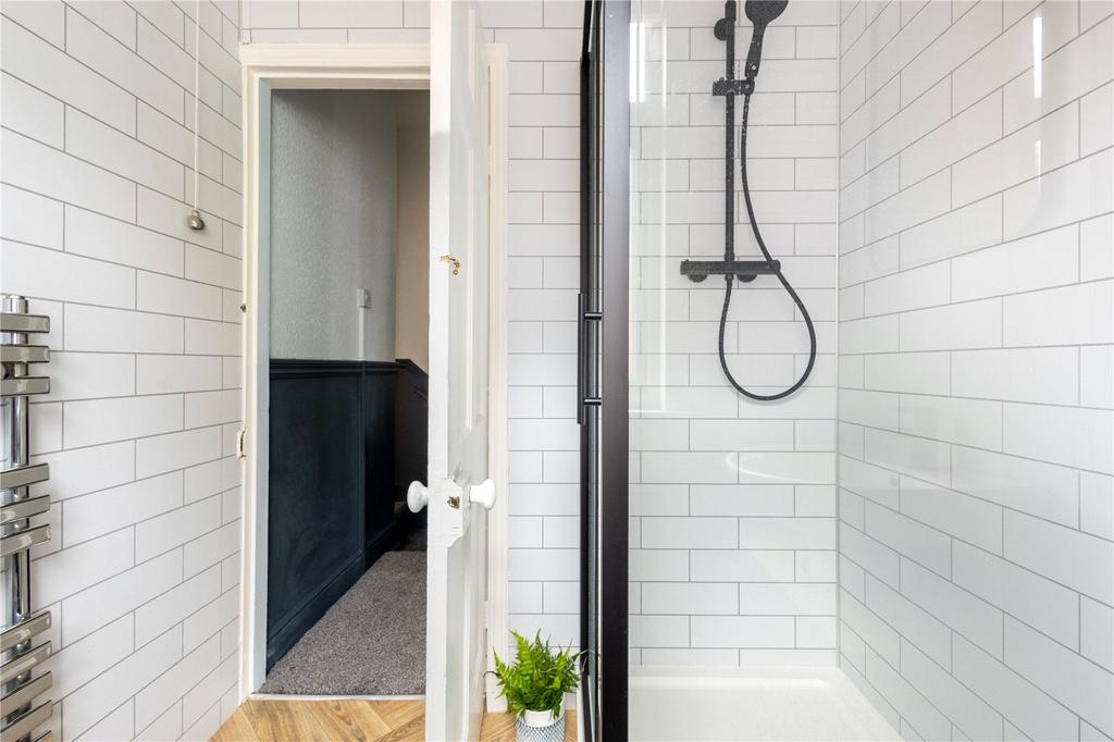 Shower Room 1