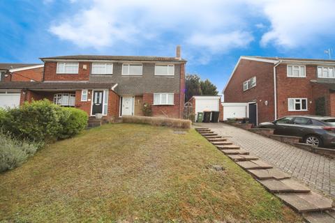 undefined, Bibshall Crescent, Dunstable
