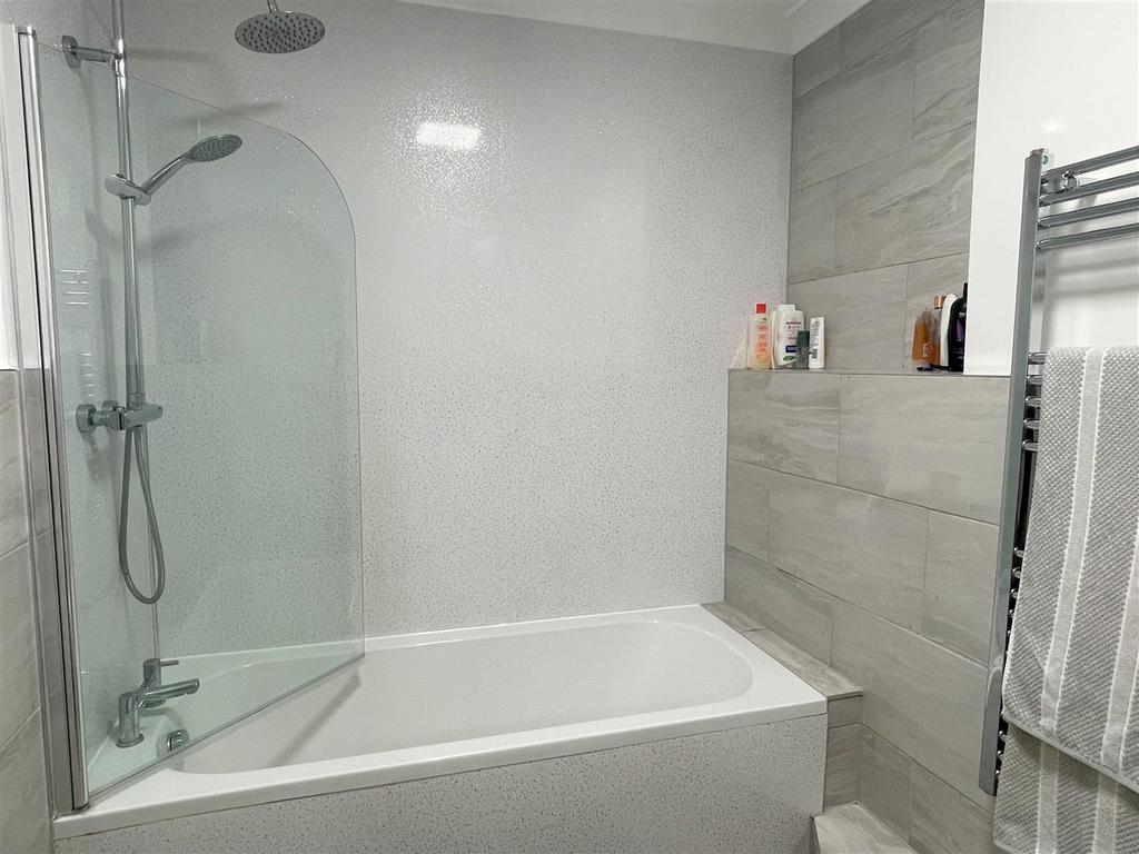 Bathroom aspect