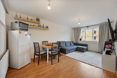 1 bedroom apartment for sale, Cornmow Drive, London, NW10
