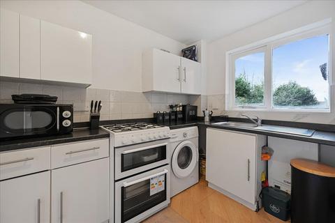 1 bedroom apartment for sale, Cornmow Drive, London, NW10