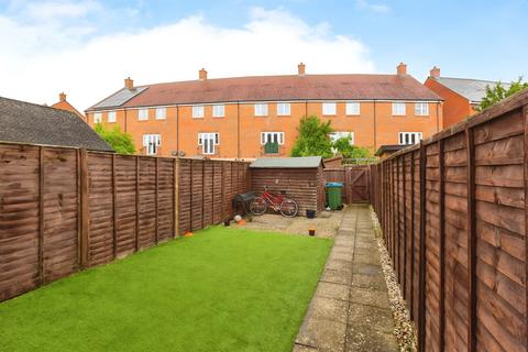 2 bedroom terraced house for sale, Alma Street, AYLESBURY