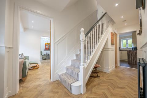 3 bedroom detached house for sale, Caernarvon Drive, Newport