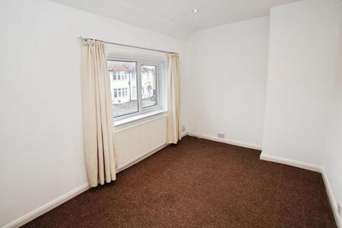 3 bedroom semi-detached house to rent, Whiteway Road, Bristol BS5