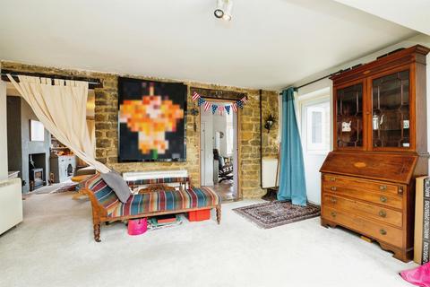 undefined, Court Close, Warmington, Banbury