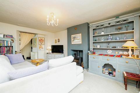 undefined, Court Close, Warmington, Banbury