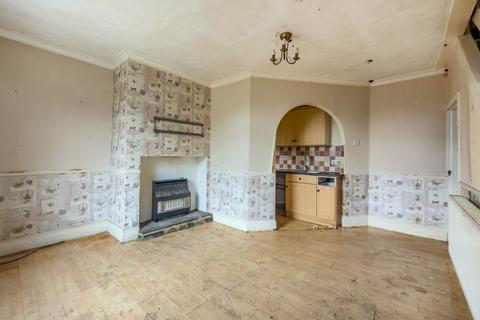 2 bedroom terraced house for sale, Back Carlinghow Lane, Carlinghow