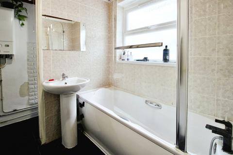 2 bedroom terraced house for sale, Zinc Street, Cardiff