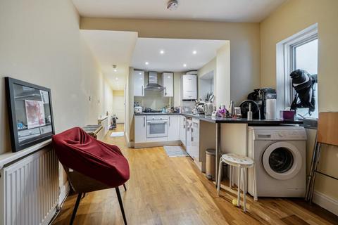 1 bedroom flat for sale, Clanricarde Gardens,  London,  W2,  W2