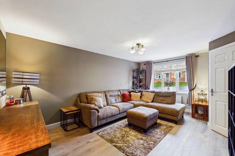 3 bedroom detached house for sale, Oak Tree Crescent, Knottingley