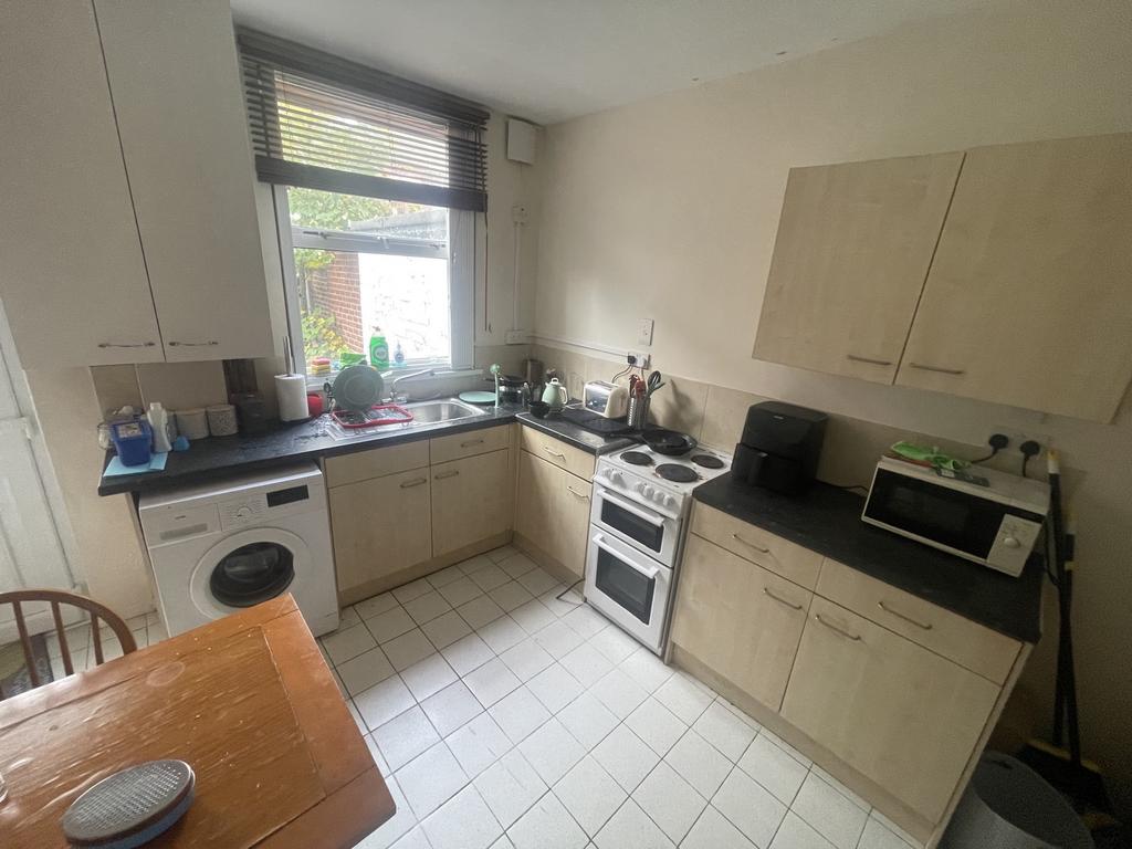 Kitchen 2
