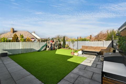 3 bedroom detached bungalow for sale, Coppice Close, Eastbourne