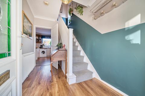 4 bedroom semi-detached house for sale, Allerton Grange Rise, Leeds LS17