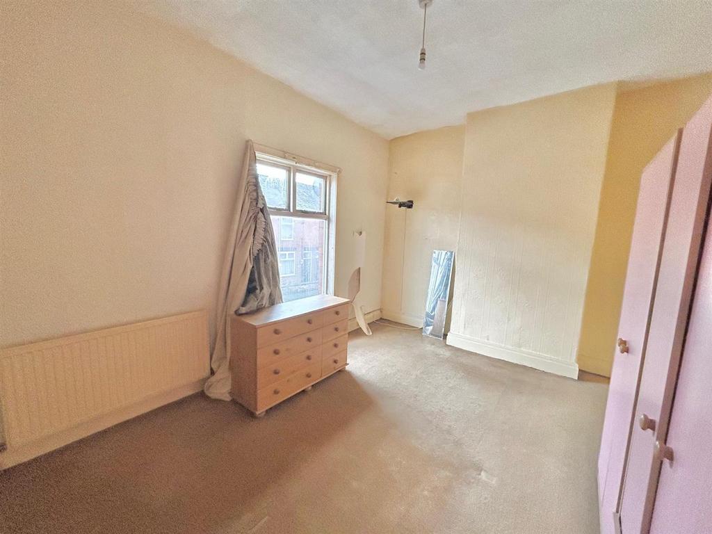 Bedroom1.jpg