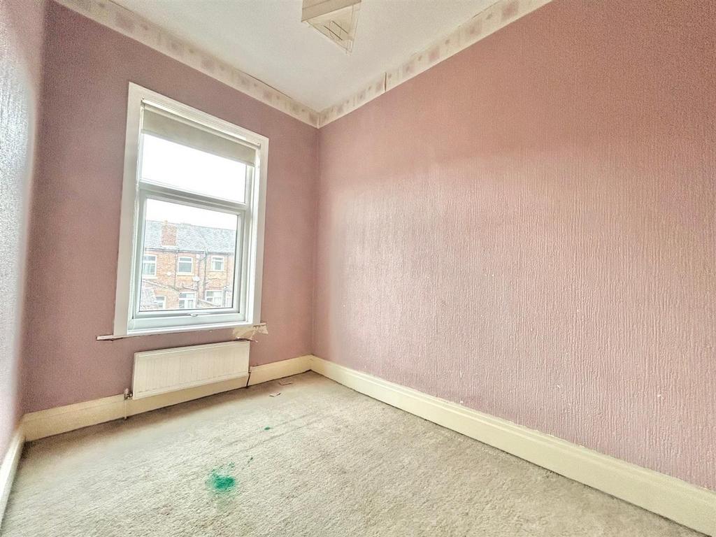Bedroom 2.jpg