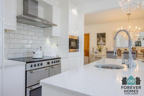 3 bedroom detached bungalow for sale, Intake Lane, Barnsley, S75