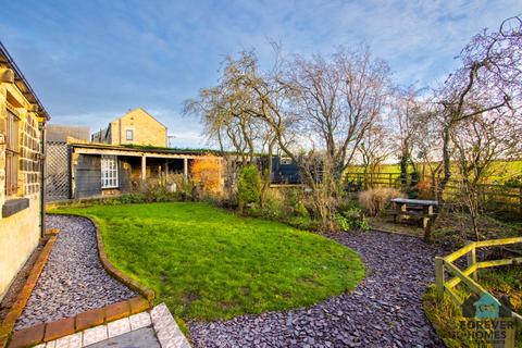 4 bedroom detached house for sale, Chapel Lane, Billingley, S72