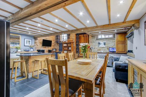 4 bedroom detached house for sale, Chapel Lane, Billingley, S72