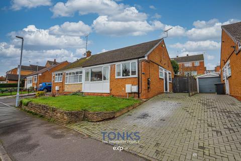 2 bedroom semi-detached house for sale, Dunnington Avenue, Kidderminster DY10