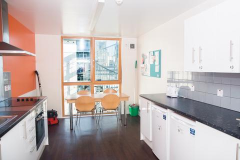 1 bedroom private hall to rent, Old Montague Street, London E1