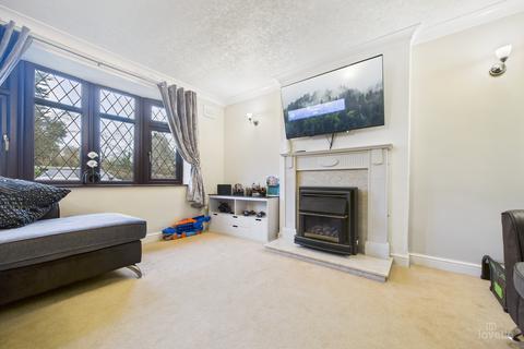 undefined, Walker Drive, North Lincolnshire DN15