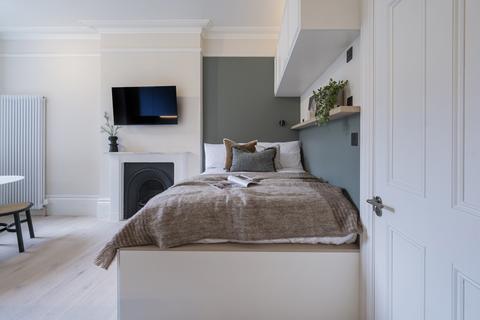 Studio to rent, - Kensington Gardens Square, London W2
