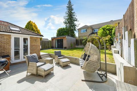 undefined, Brierley Close, Dunstable