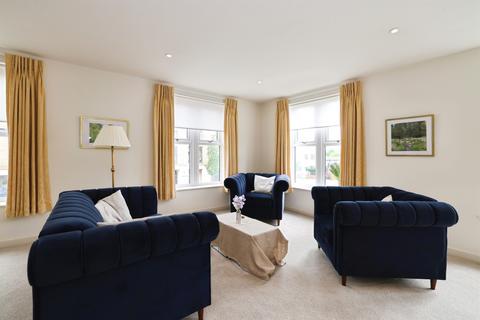 3 bedroom apartment for sale, Fountain Way, Salisbury