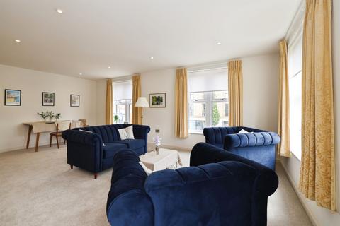 3 bedroom apartment for sale, Fountain Way, Salisbury