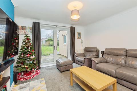 4 bedroom semi-detached house for sale, Nelson Road, Leighton Buzzard