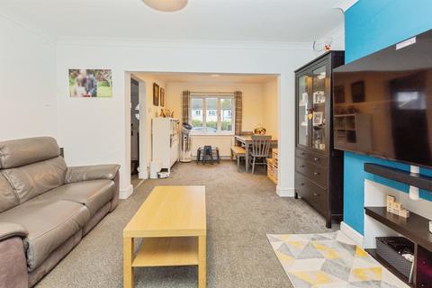 4 bedroom semi-detached house for sale, Nelson Road, Leighton Buzzard