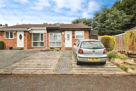 2 bedroom semi-detached bungalow for sale, Badgers Croft, HALESOWEN