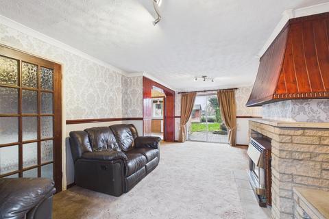 3 bedroom terraced house for sale, Coventon Road, Aylesbury HP19
