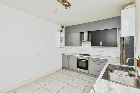 3 bedroom semi-detached house for sale, Bethulie Road, Derby