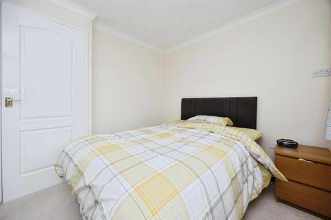 2 bedroom terraced house for sale, Ramillies Close, Princes Park, Chatham