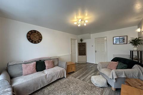 3 bedroom semi-detached house for sale, Blakedown Road, Halesowen