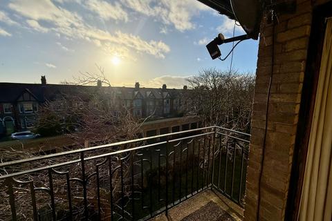 2 bedroom apartment to rent, Graham Park Road, Newcastle Upon Tyne, NE3