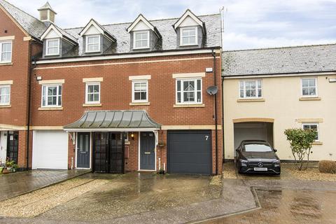 3 bedroom terraced house for sale, Fernie Court, Husbands Bosworth