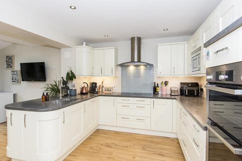 undefined, Fernie Court, Husbands Bosworth