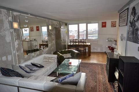 2 bedroom apartment for sale, Howard Street, Newcastle Upon Tyne, NE1
