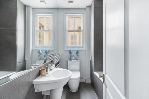 2 bedroom flat for sale, Queen's Club Gardens, London,W14