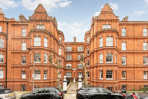 2 bedroom flat for sale, Queen's Club Gardens, London,W14