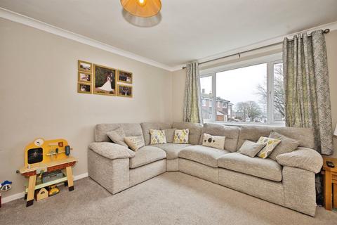 3 bedroom end of terrace house for sale, Abbey Road, Yeovil