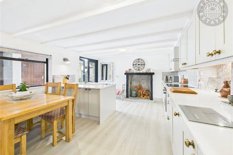 3 bedroom terraced house for sale, THREE DOUBLE BEDROOM COTTAGE. 20' KITCHEN/DINING ROOM. 16' GARAGE. GARDEN & PATIO.