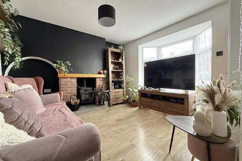 2 bedroom terraced house for sale, Lansdowne Grove, Wigston LE18