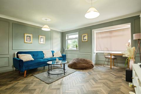 2 bedroom flat for sale, Daviot Street, Cardiff