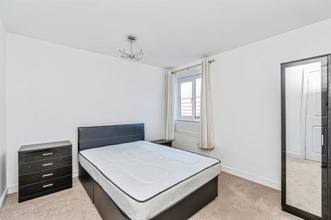 3 bedroom detached bungalow for sale, Crescent Road, North Baddesley, Southampton